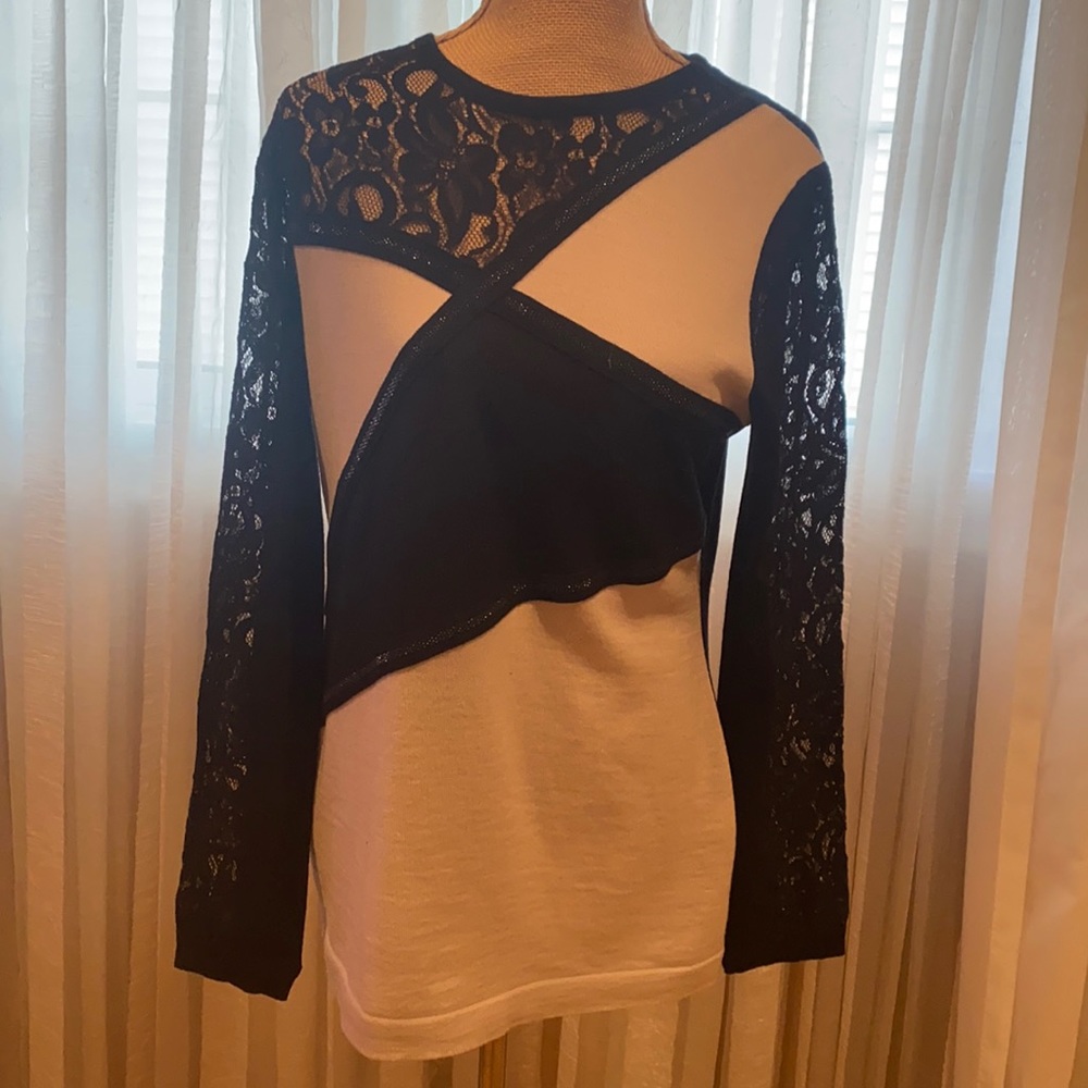 Daniela Drei fabulous wool sweater, size M